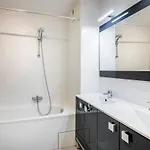 La Belle - Two Bedroom *